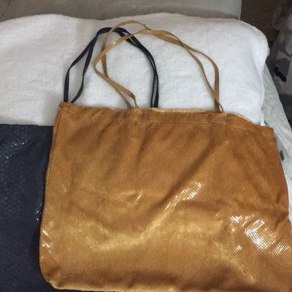 Authentic Desmo Bags Made in Italy - Picture 1 of 8